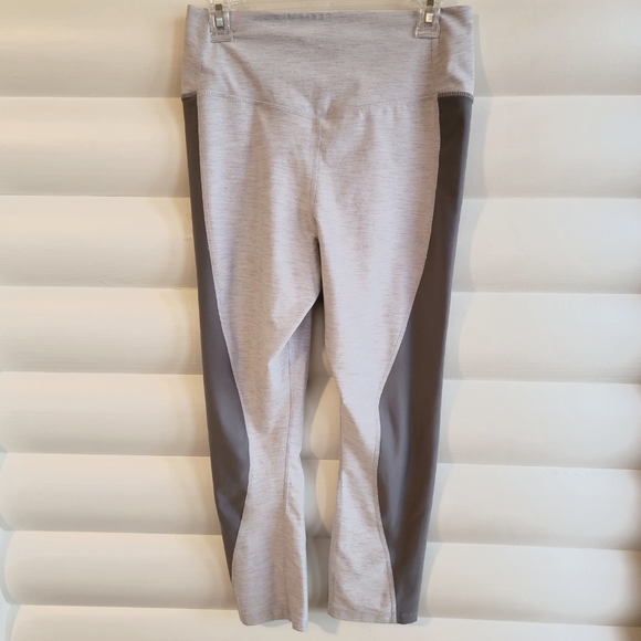 Nike One Legend Dri-Fit Leggings - Picture 1 of 5